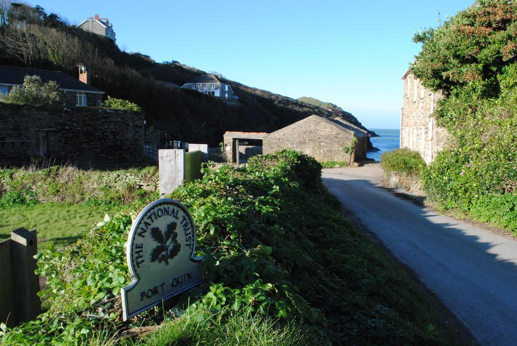 The White Cottage B&B Saint Teath Exterior foto